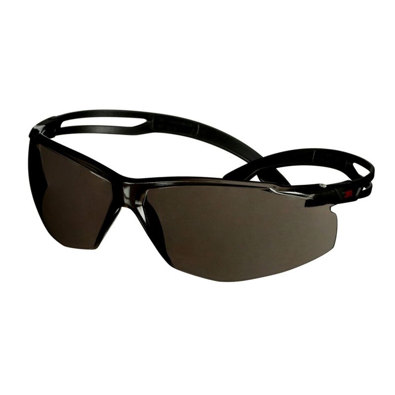 3M™ SecureFit™ 500 Okulary ochronne, czarne oprawki, powłoka odporna na zaparowanie/zarysowanie Scotchgard™ (K i N), szare soczewki, SF502SGAF-BLK-EU, 20 szt./opakowanie